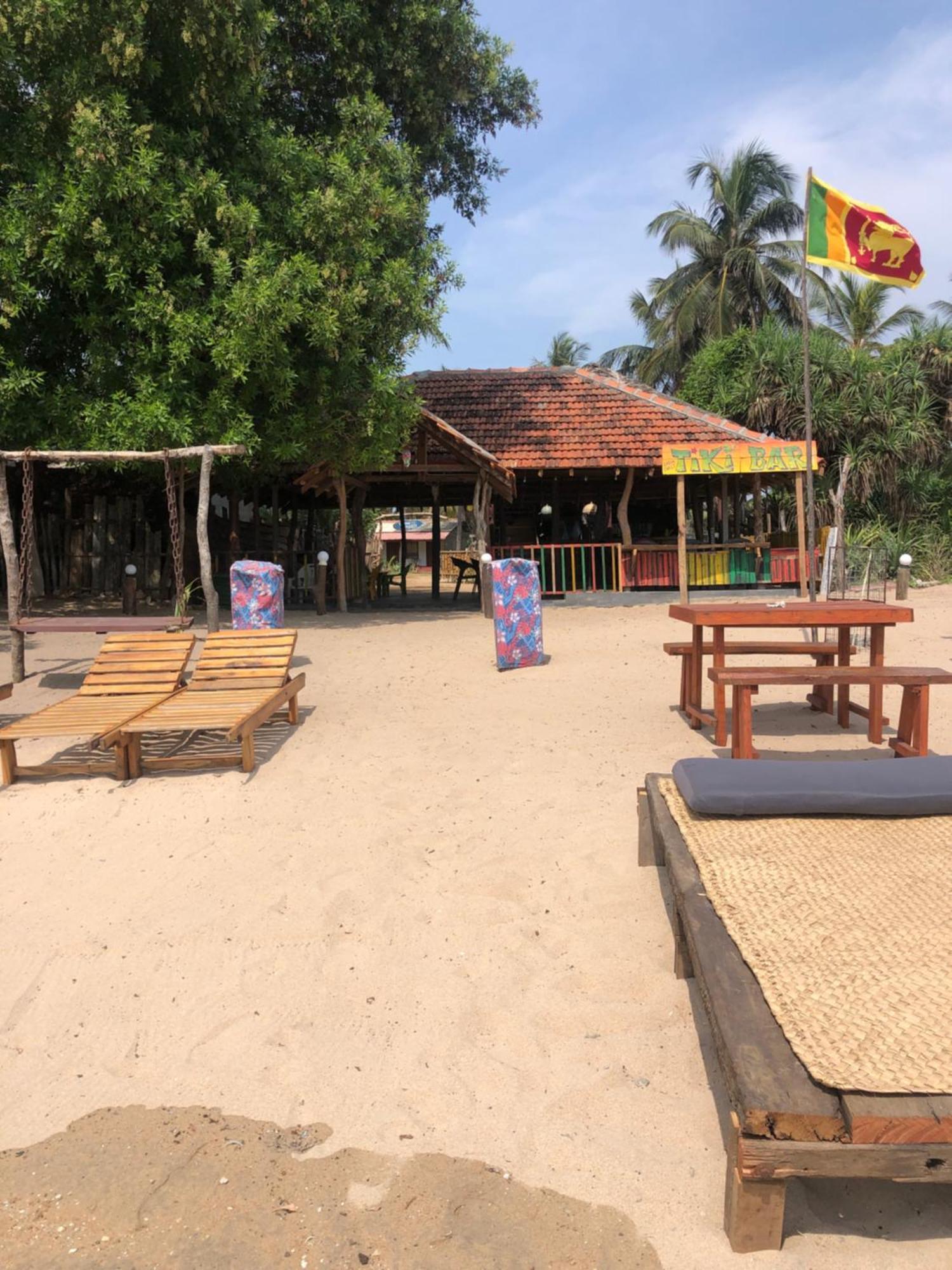 Nilaveli Sheen Coast Trincomalee Exteriör bild